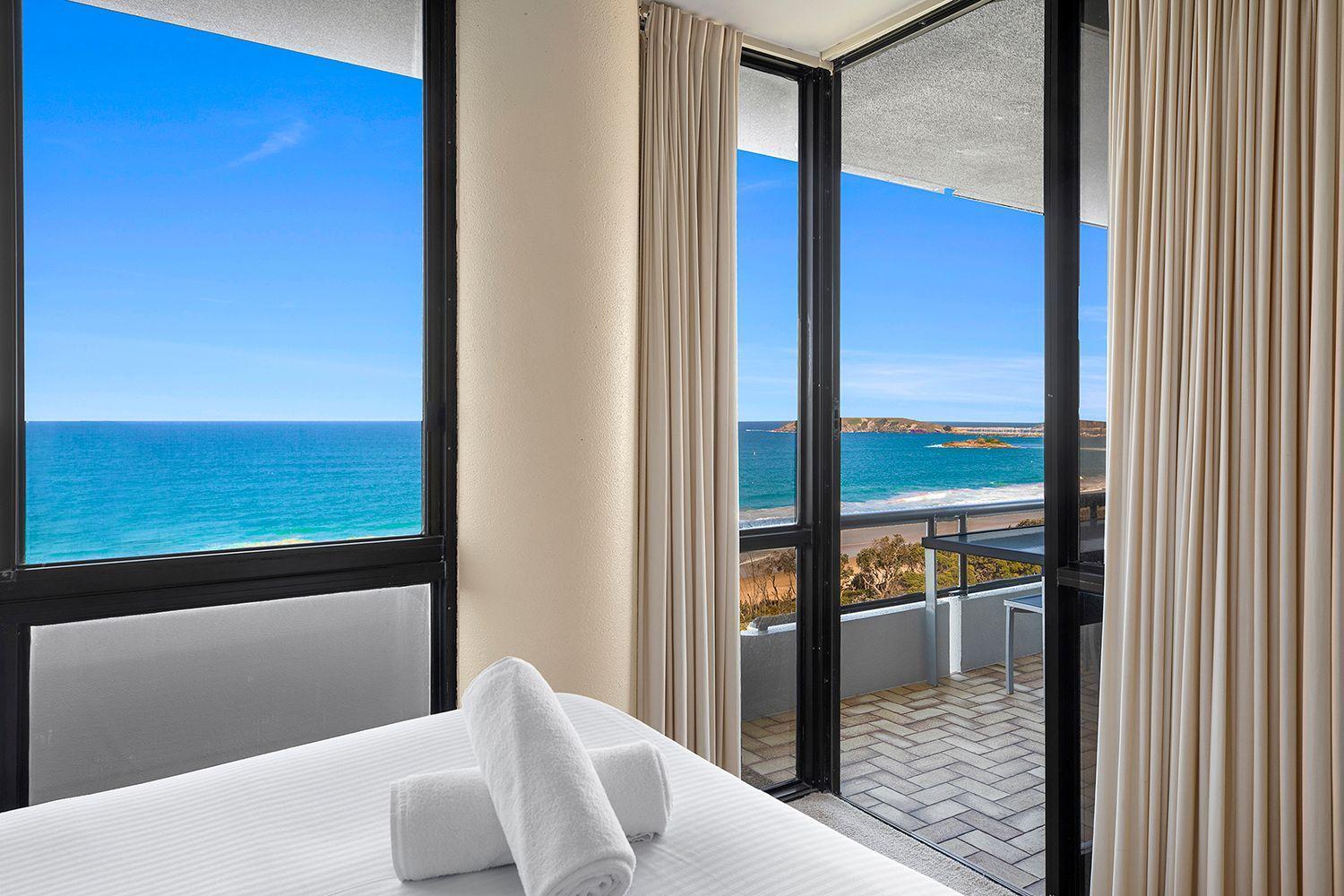 Pacific Towers Beach Resort 콥스 하버 외부 사진